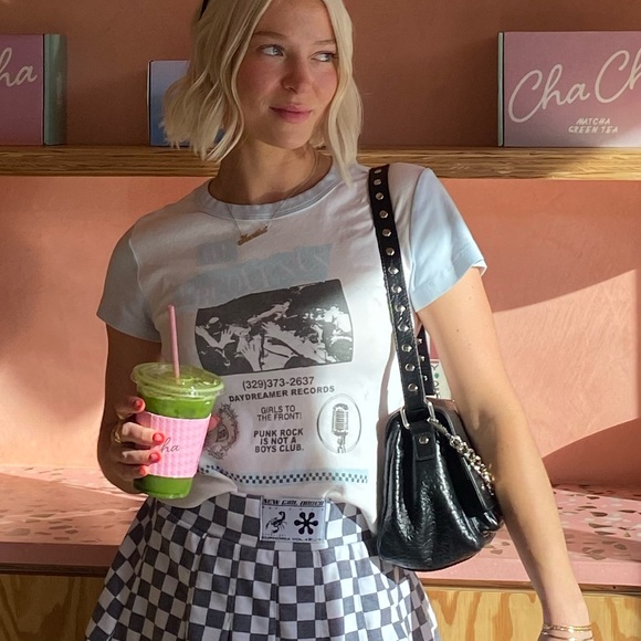 Daydreamer Tops - Daydreamer LA blue and white raglan baby tee